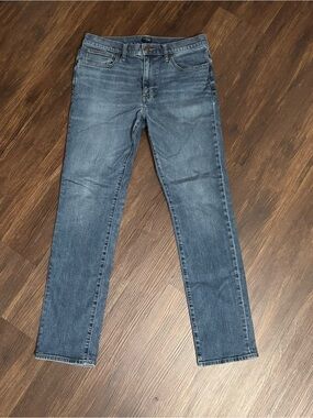 J. Crew Men's Straight Jeans in Medium Blue Wash